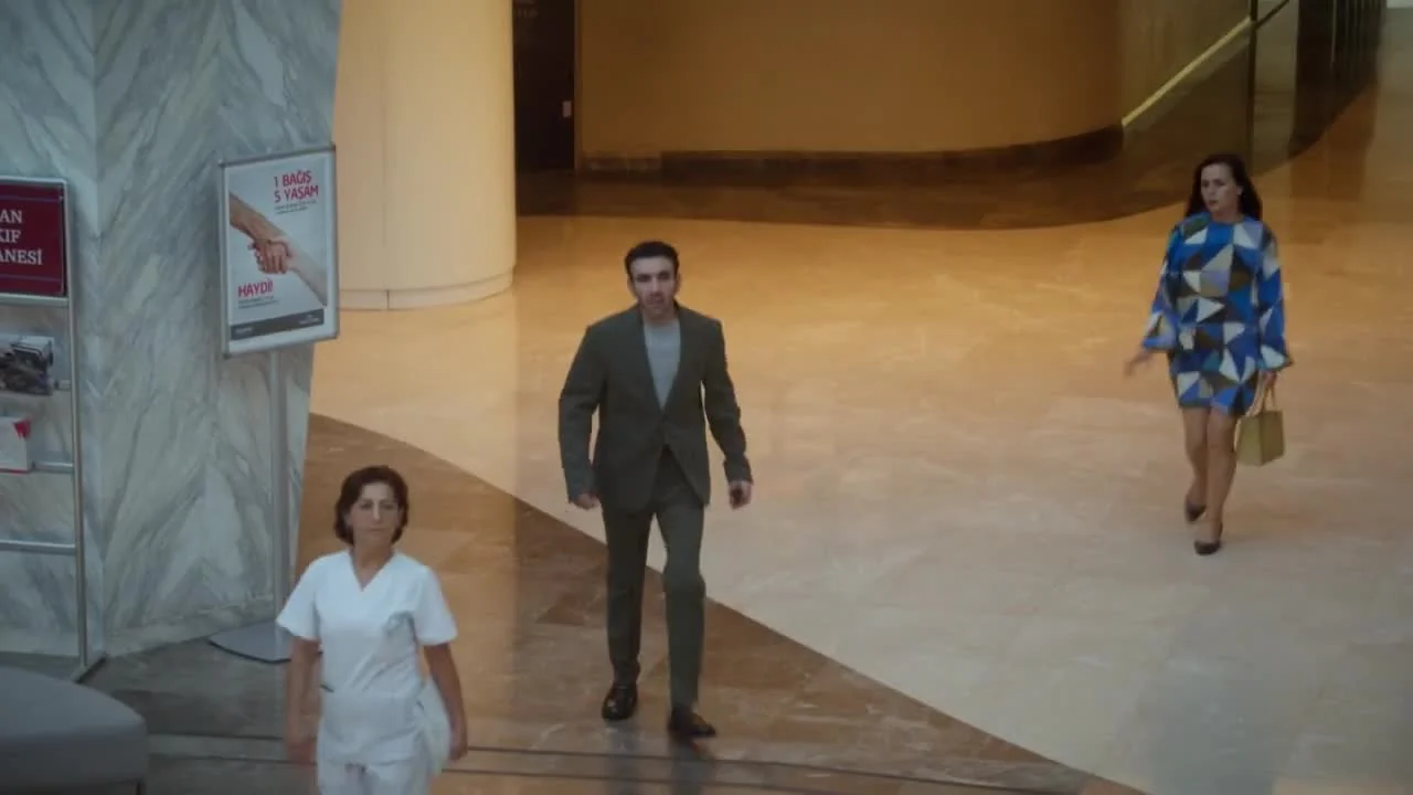 Кадры из сериала Бахар 1 серия 2 сезон (2024)