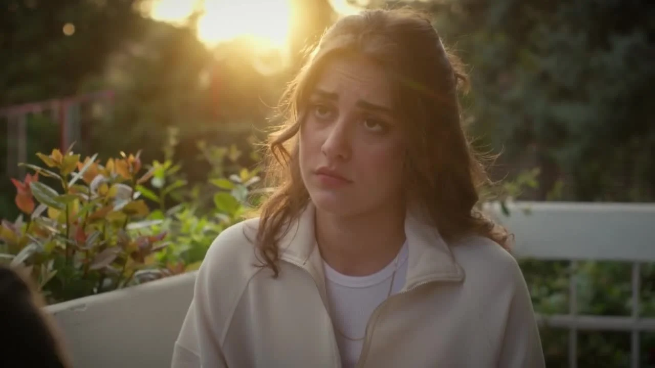 Кадры из сериала Бахар 3 серия 2 сезон (2024)